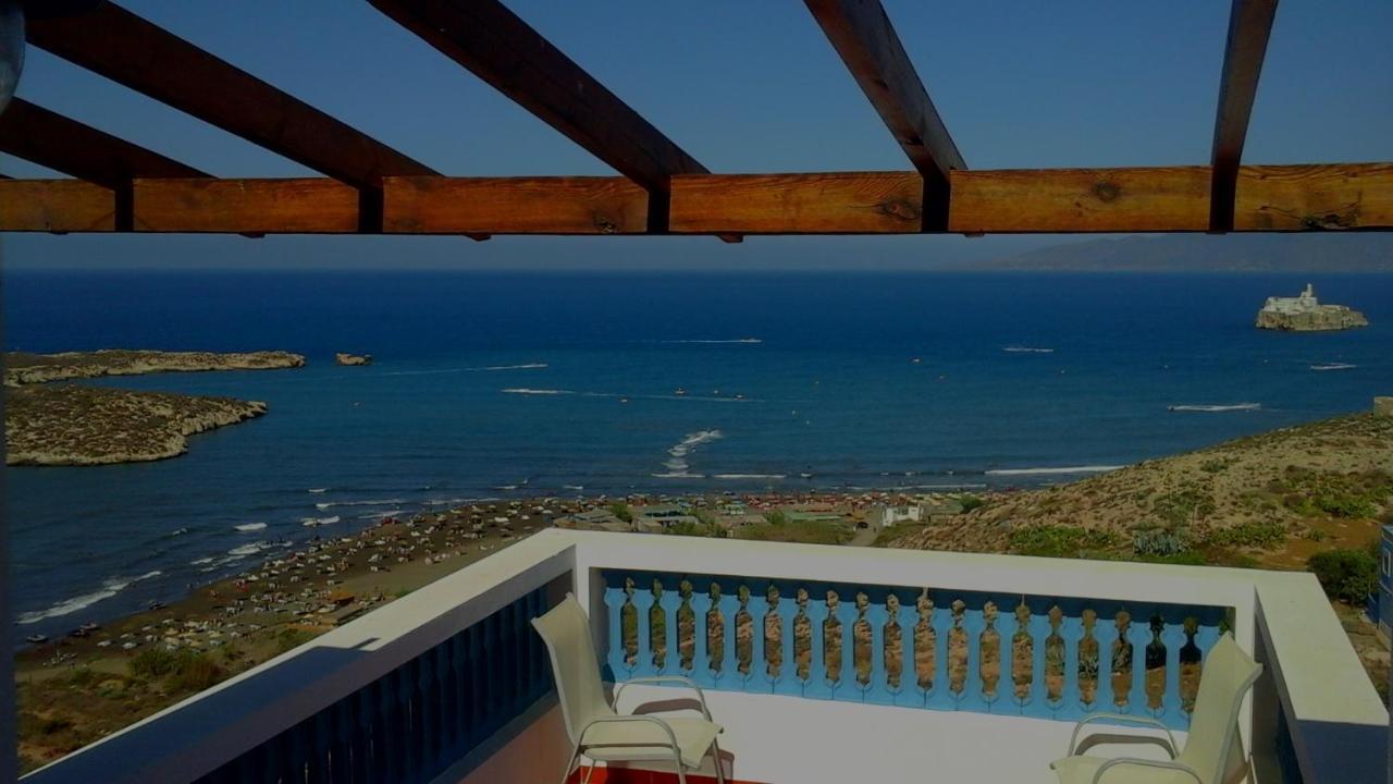 Casa Paca Alhucemas Guesthouse B&B エクステリア 写真