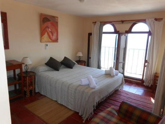 Casa Paca Alhucemas Guesthouse B&B エクステリア 写真