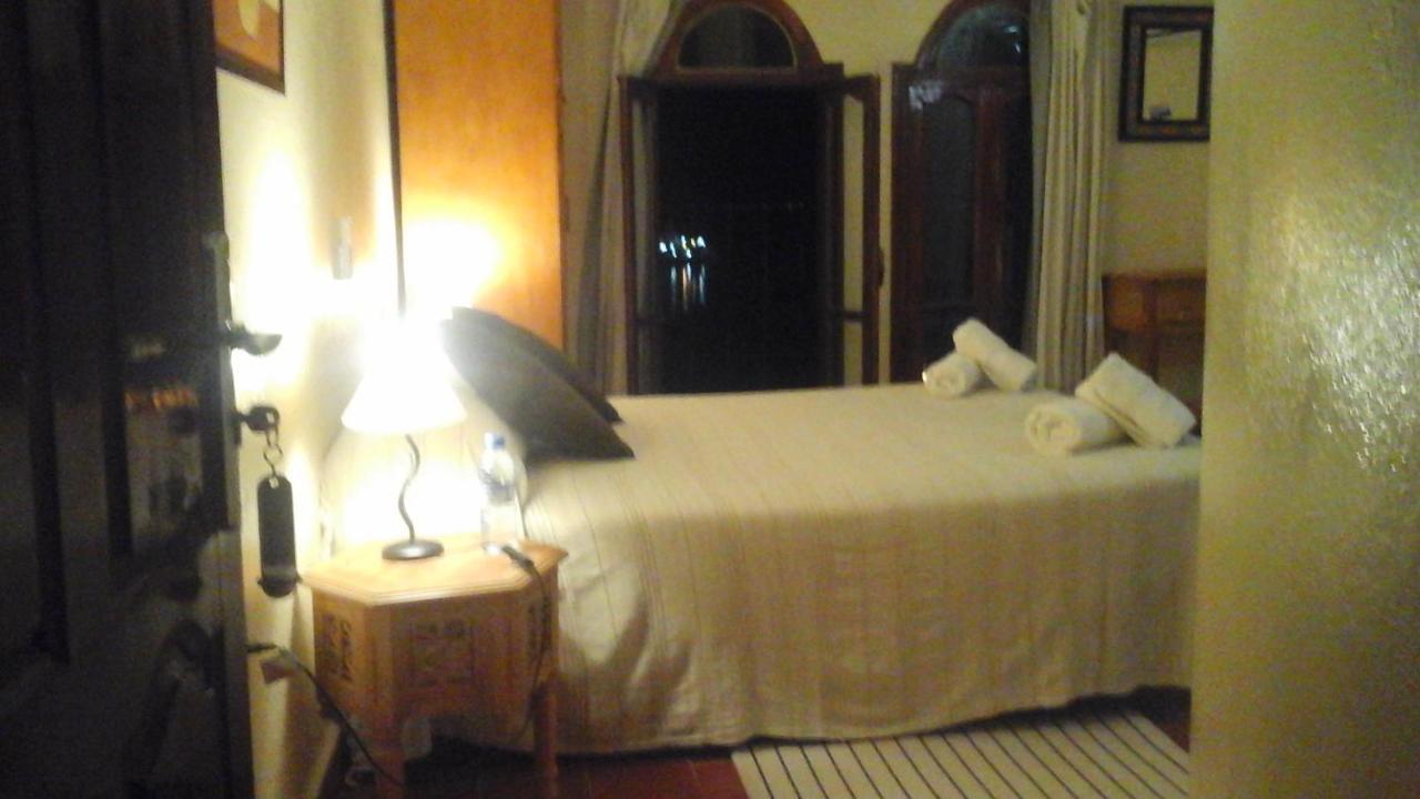 Casa Paca Alhucemas Guesthouse B&B エクステリア 写真