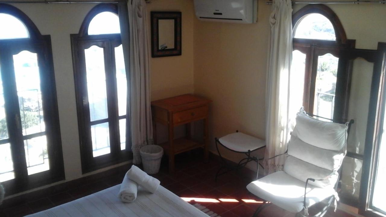 Casa Paca Alhucemas Guesthouse B&B エクステリア 写真